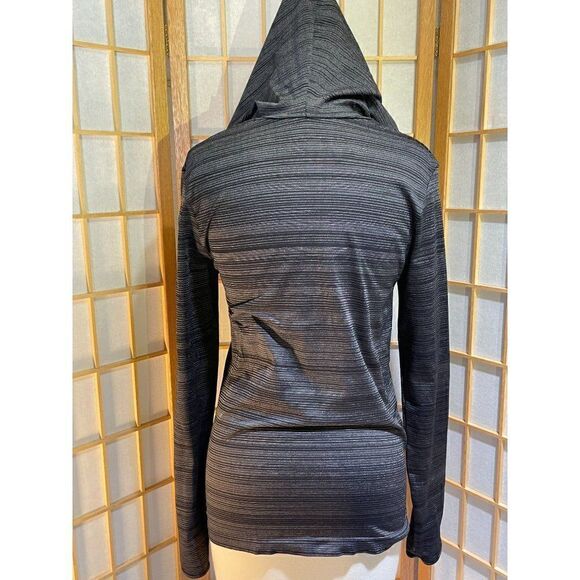 Fabletics Sm Striped Hoodie   - Picture 14 of 14